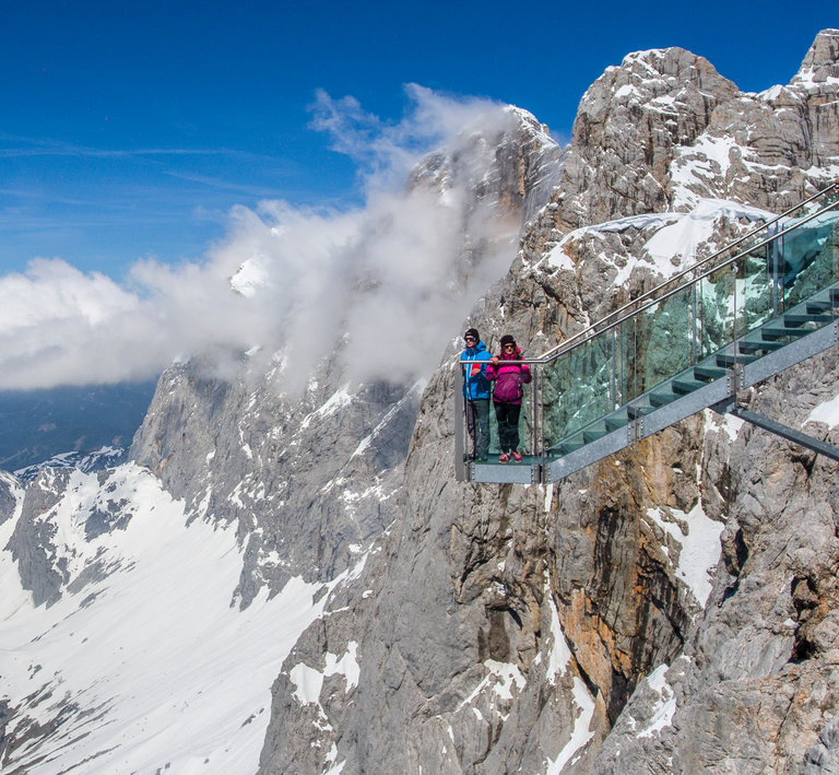 Treppe ins Nichts am Dachstein | © Johannes Absenger