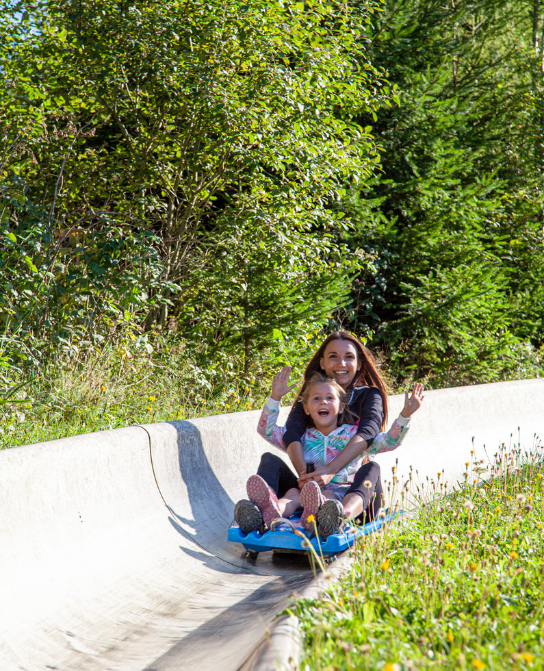 Rodelspaß auf der Sommerrodelbahn | ©  Thomas Kovacsics