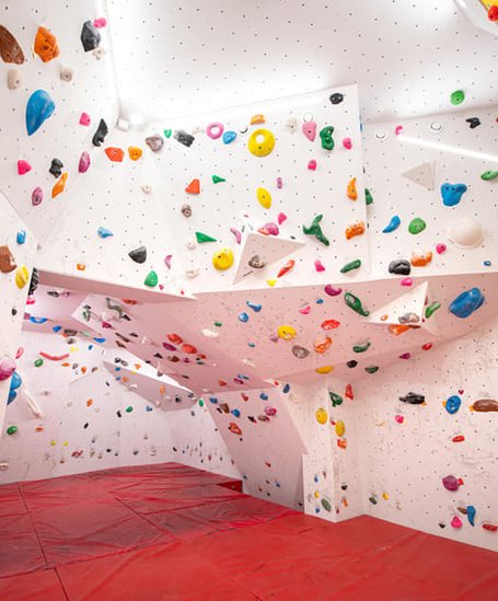 Inside the boulder area "Bolderraum" in Gröbming | © Christoph Huber