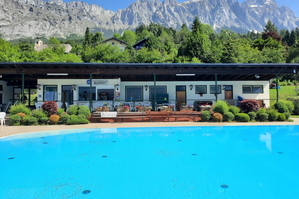 Outdoor pool buffet St. Martin am Grimming - Impression #1