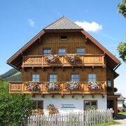 Haus Lindenstamm